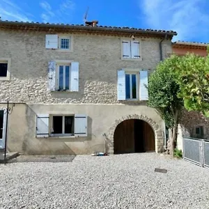 Deux M Couette-café Villes-sur-Auzon