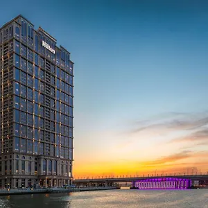 Hilton Al Habtoor ***** Dubai