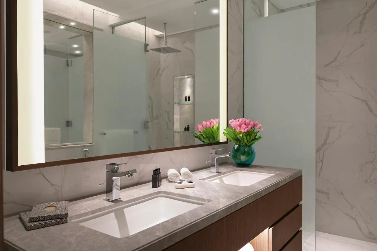 Al Jaddaf Rotana Suite Hotel Dubai