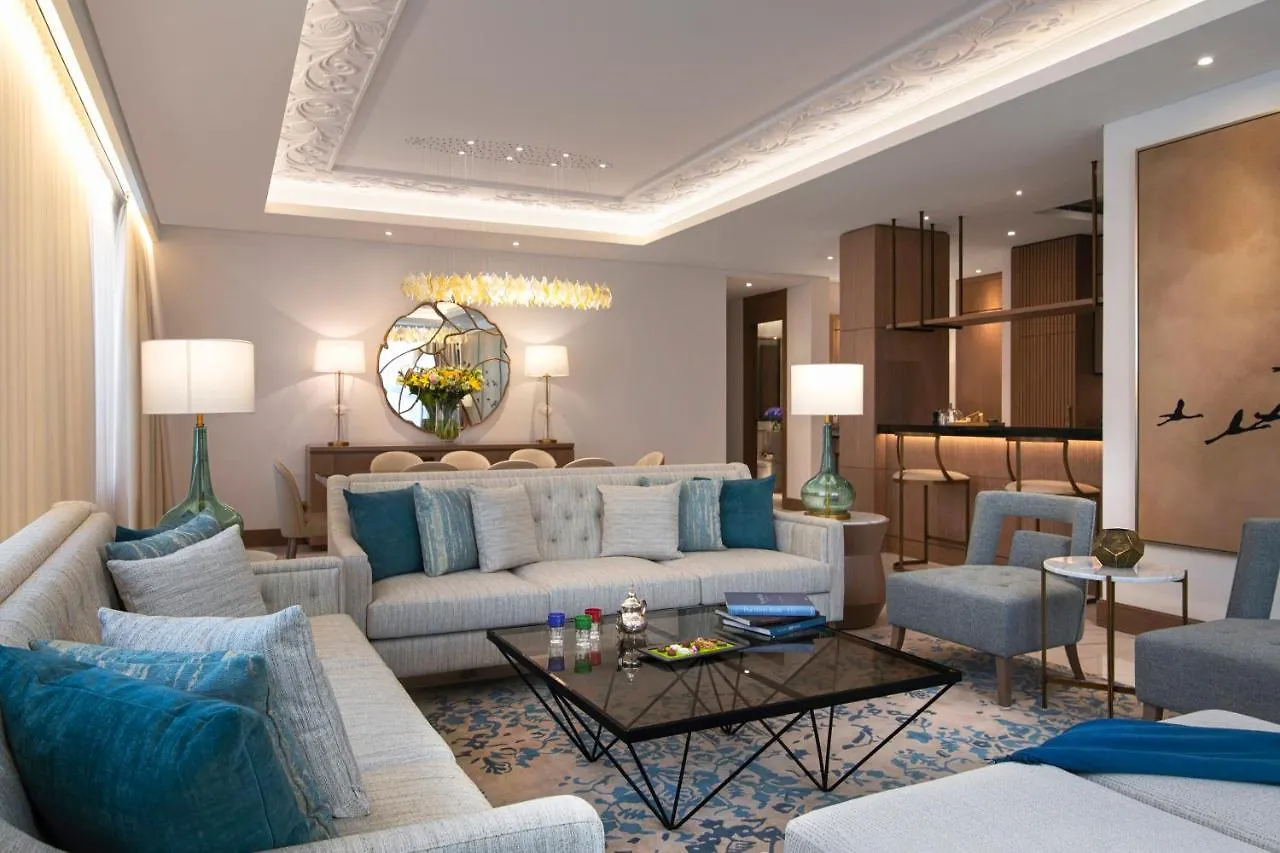 Al Jaddaf Rotana Suite Hotel Dubai 5*,