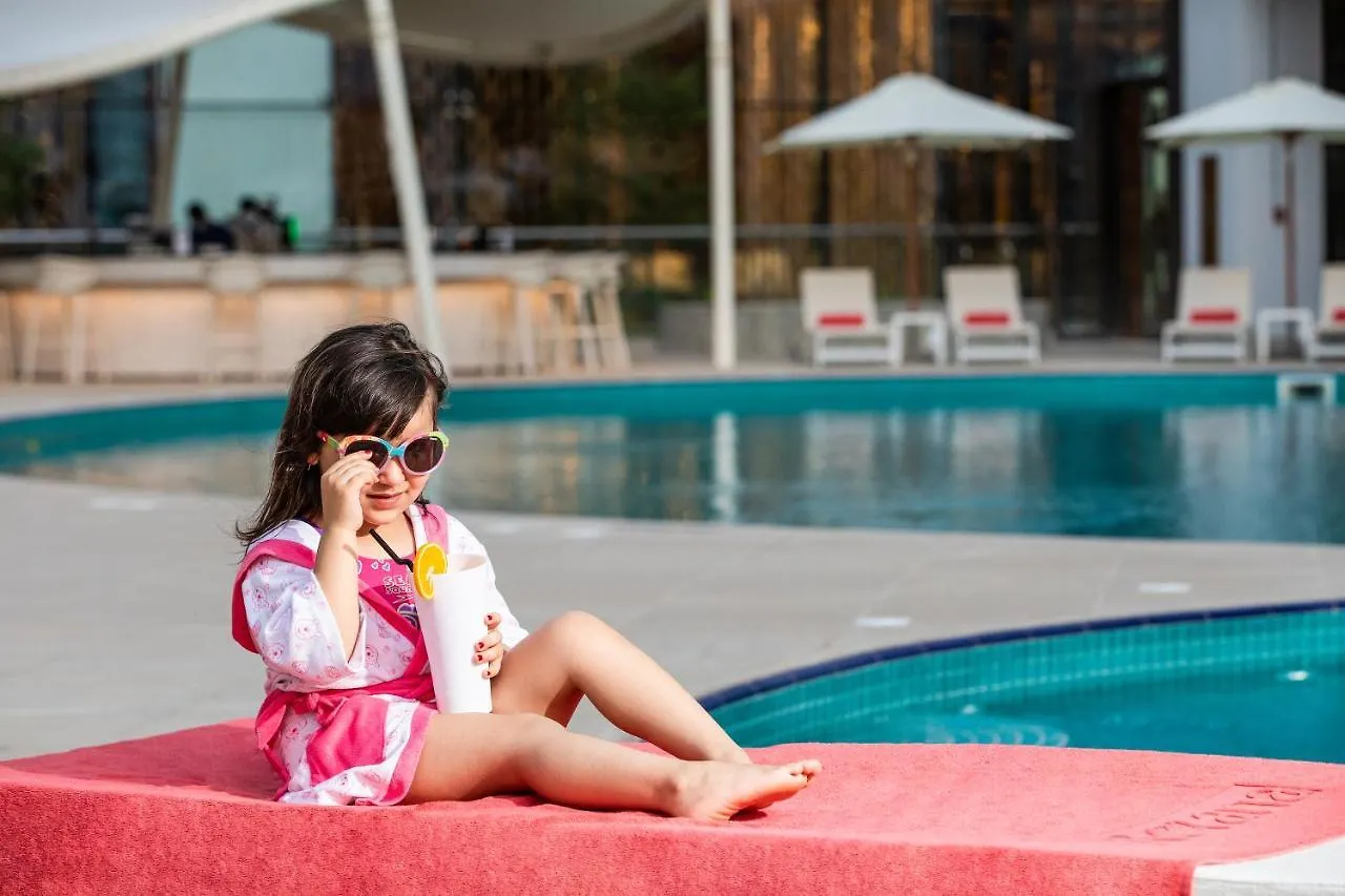 Al Jaddaf Rotana Suite Hotel Dubai 5*,